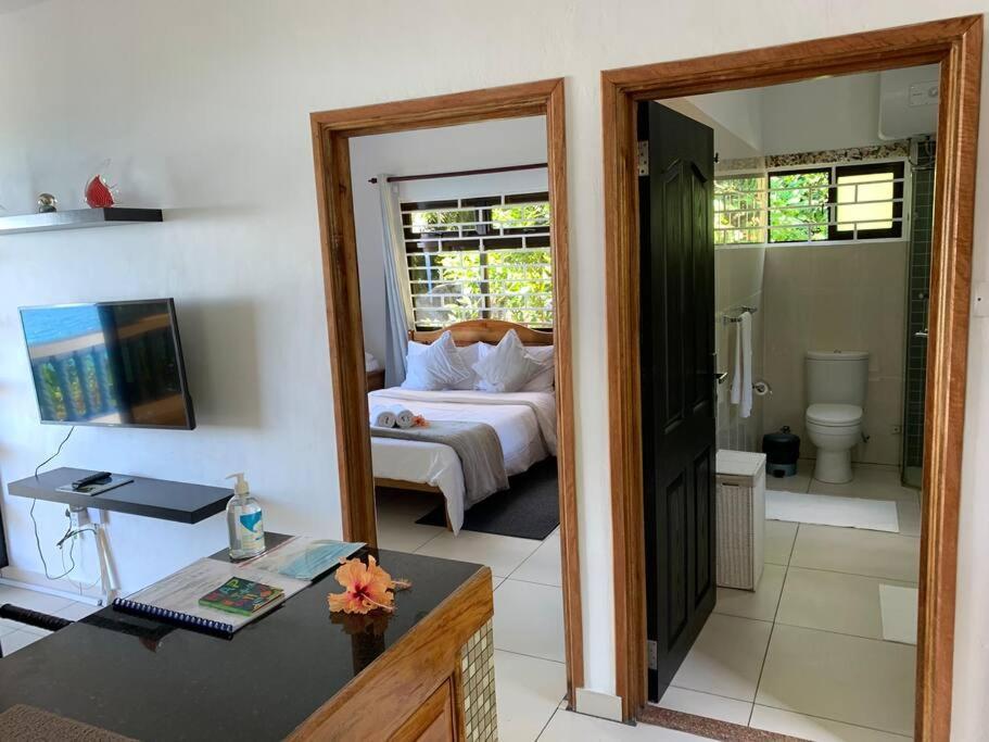 Crystal Apartments Seychelles Seaview Ground Floor Glacis  Dış mekan fotoğraf